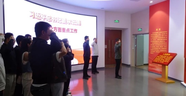 2.jpg 宝威体育