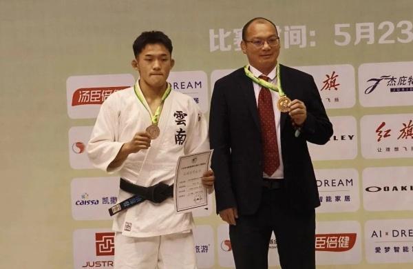 宝威体育