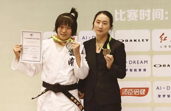 宝威体育
