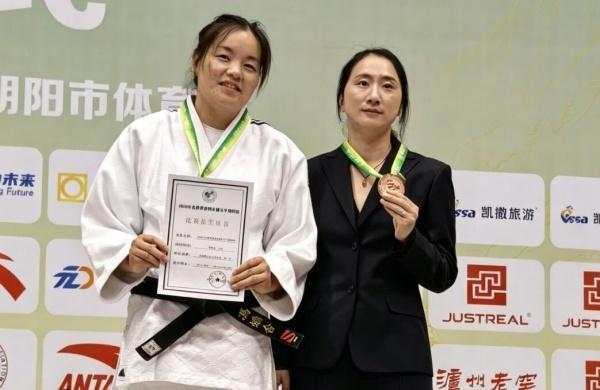 宝威体育